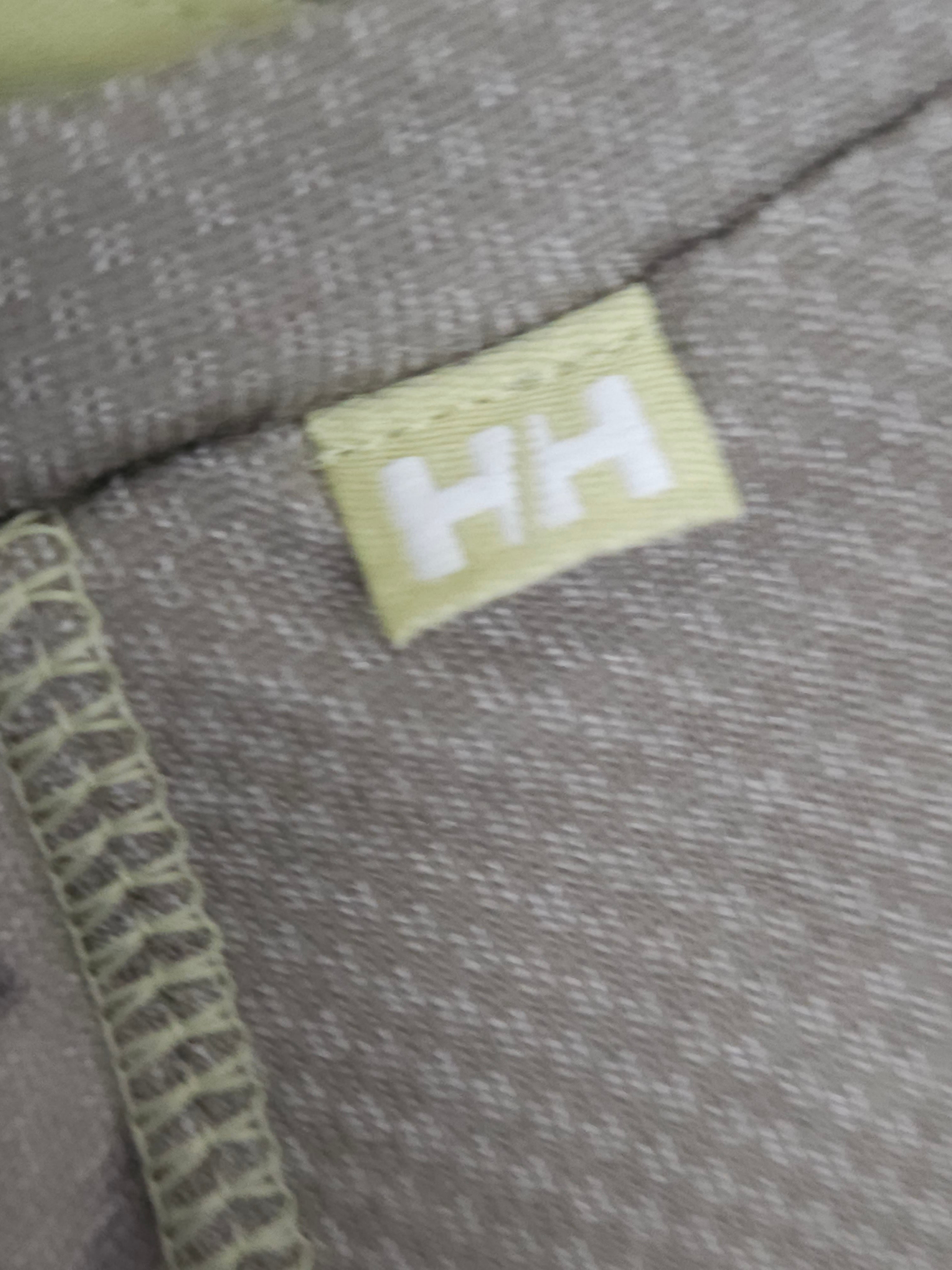 Helly Hansen LIFA® Merino Graphic Crew – Women's  .