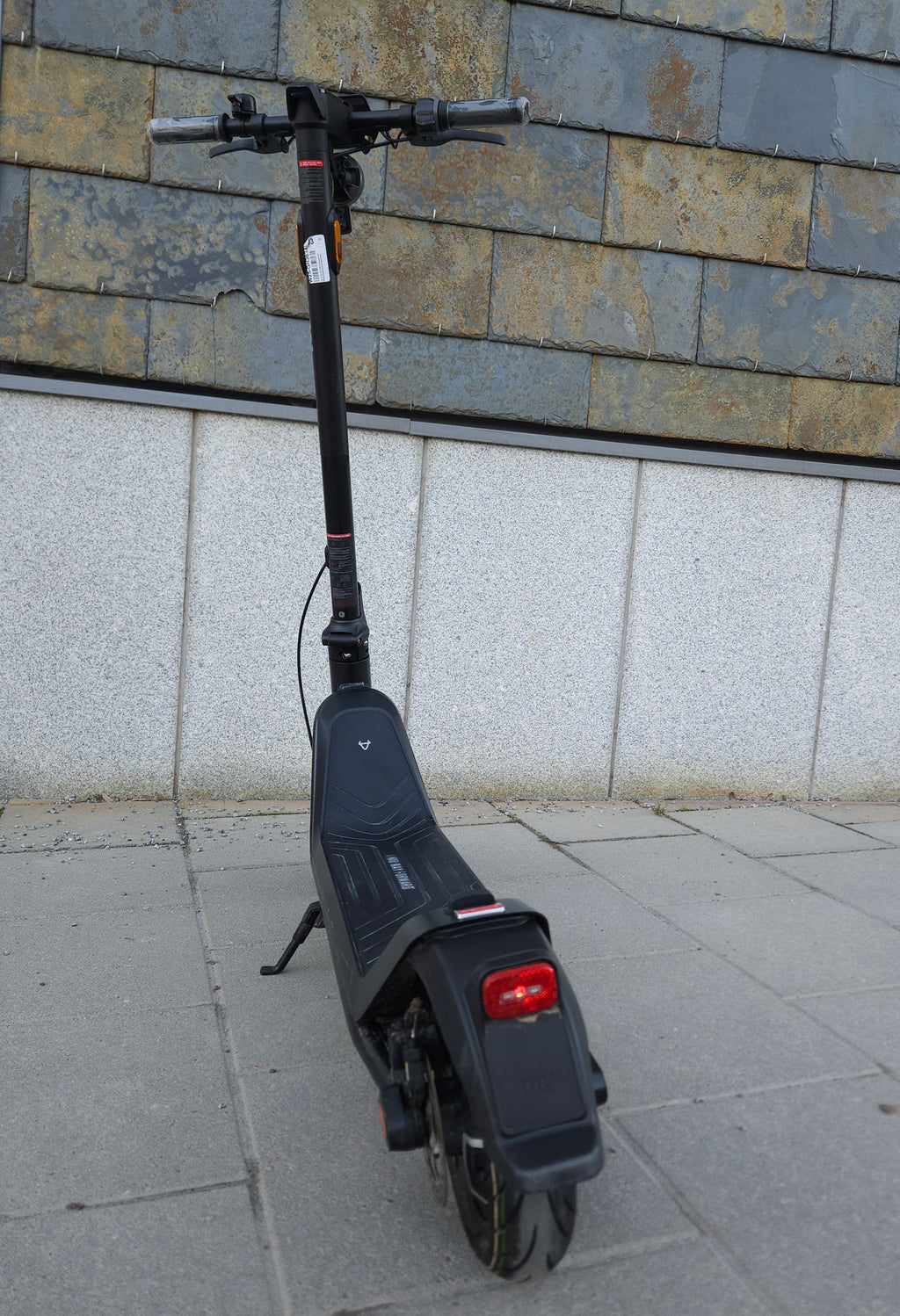 NIU KQi3 Pro Elsparkcykel – Premiumkomfort & 50km räckvidd
