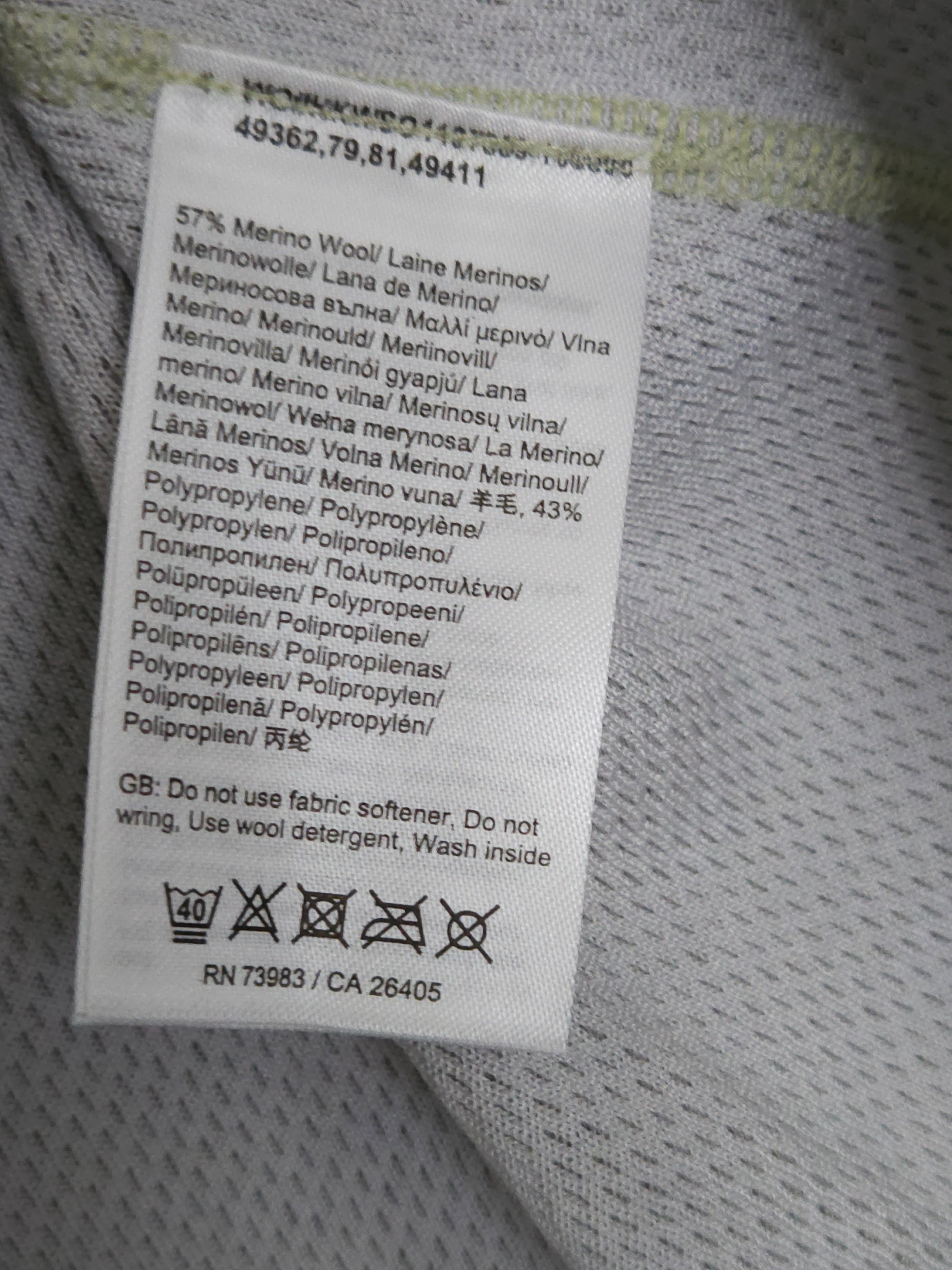 Helly Hansen LIFA® Merino Graphic Crew – Women's  .