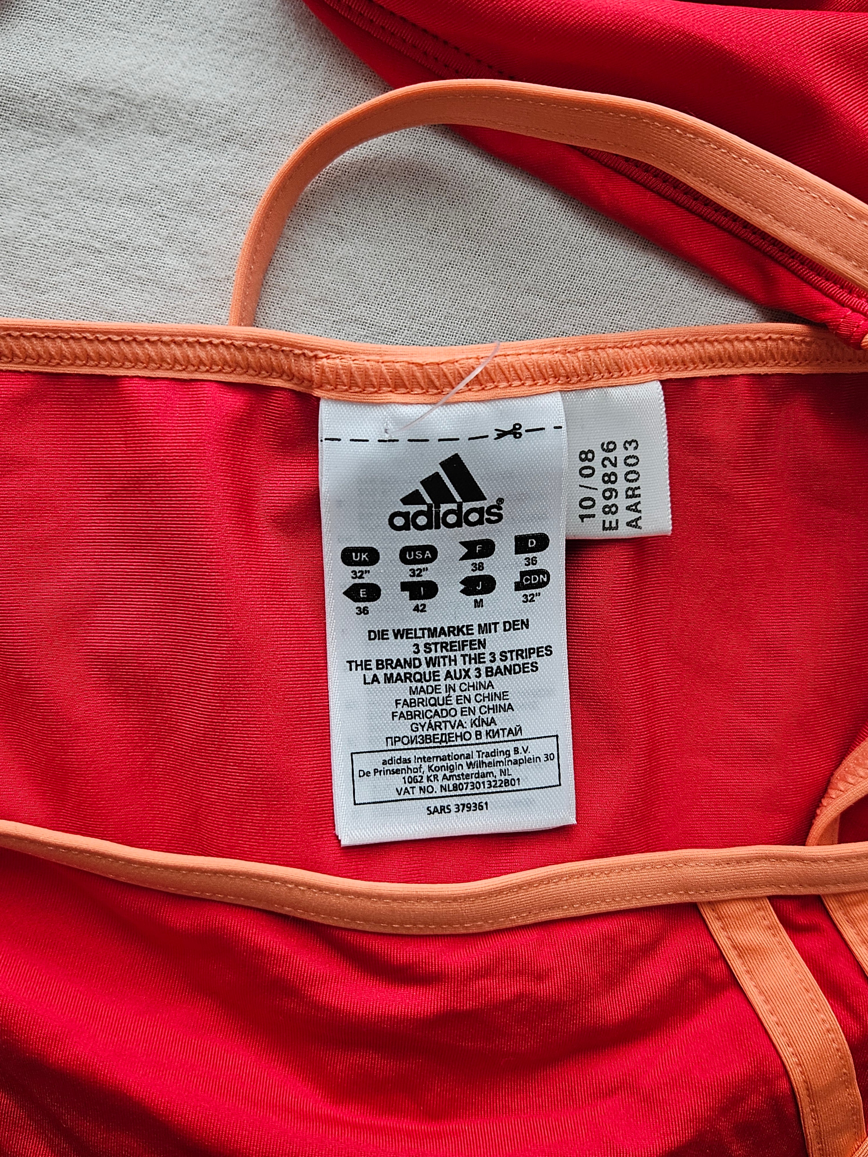 adidas Simkläder / Badkläder – NYA med tags
